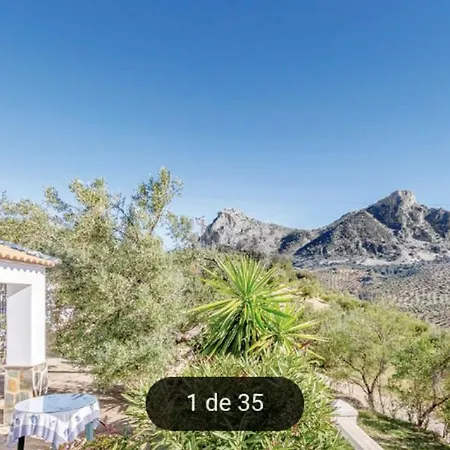 Welcoming With And Mountain View - * El Gastor